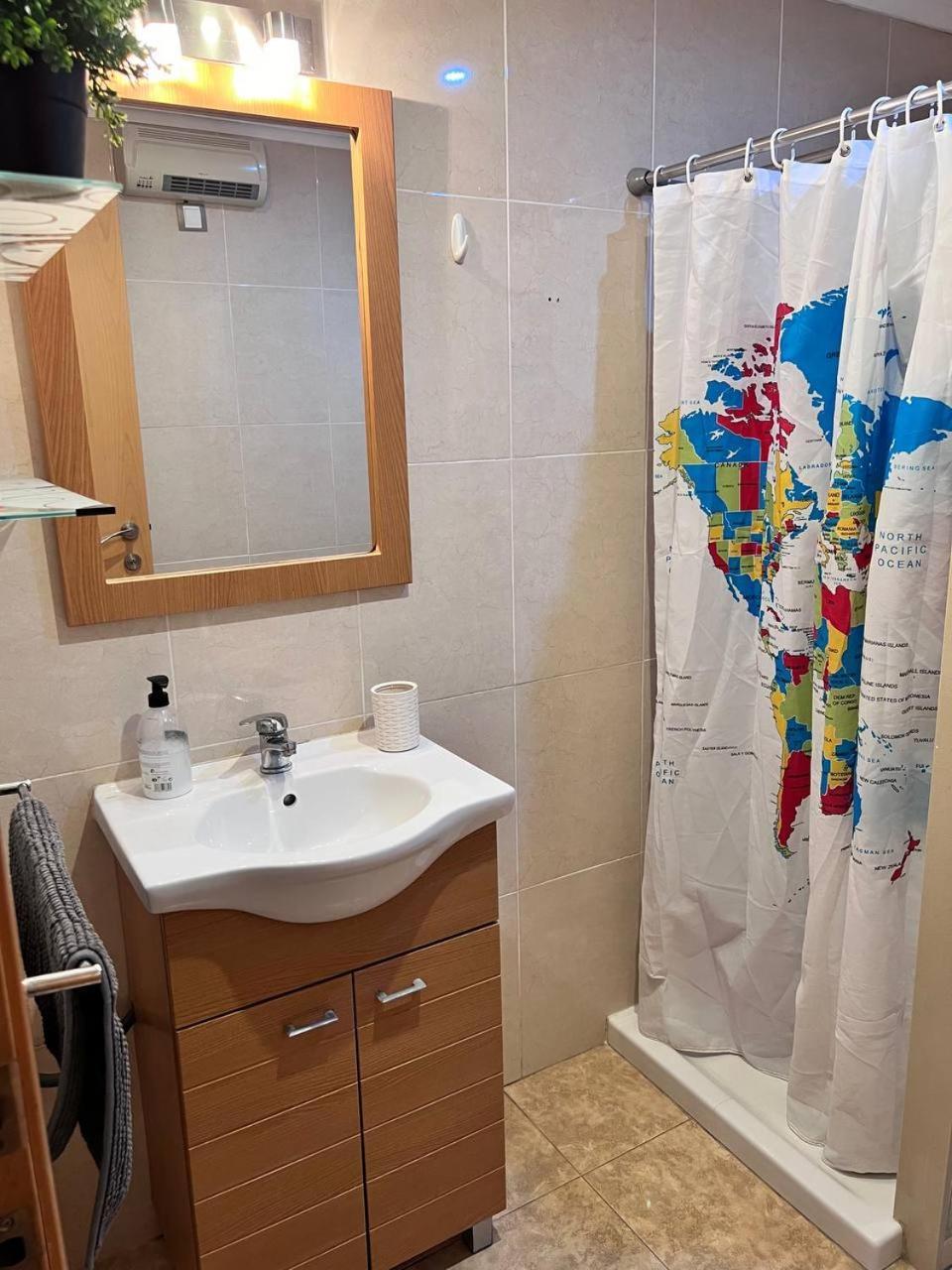 Plaza Sainetero Arniches Apartment บาเลนเซีย ภายนอก รูปภาพ